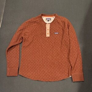 Patagonia Men's Rust Long Sleeve Henley